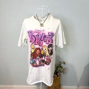 Vintage y2k graphic Bratz cute t shirt